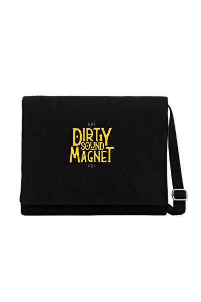 CrowsGate Черна платнена чанта тип месинджър с текст  "Dirty Sound Magnet "