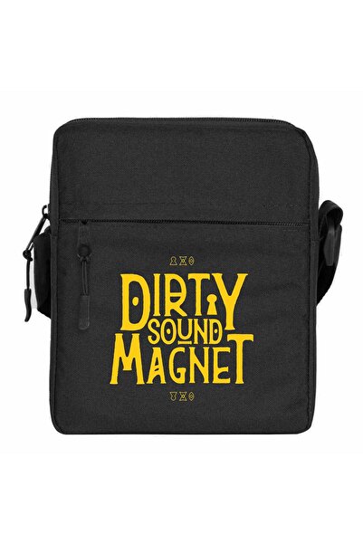 CrowsGate Dirty Sound Magnet Text Shoulder Bag Black Color