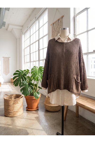 PIECE SIGNATURE Oversize Cutwork Openwork Woven Cotton Washable Pocket Sweater (Product Length 57 cm)