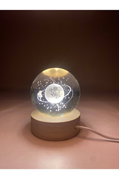 Ahşap Tabanlı LED Işıklı Satürn Kız Figürlü Kristal Küre