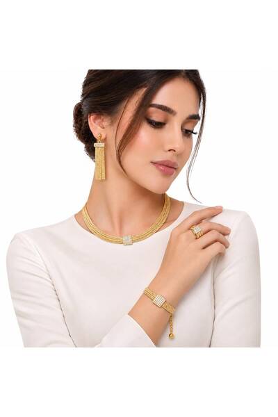Generic Brand طقم إكسسوارات نسائي ذهبي بتصميم هندسي مرصع بفصوص لامعة – 4 قطع