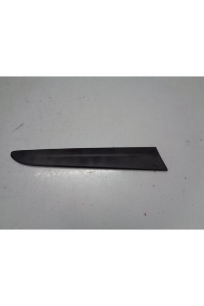 BMW E81 E82 E88 Ornament aripă dreapta spate