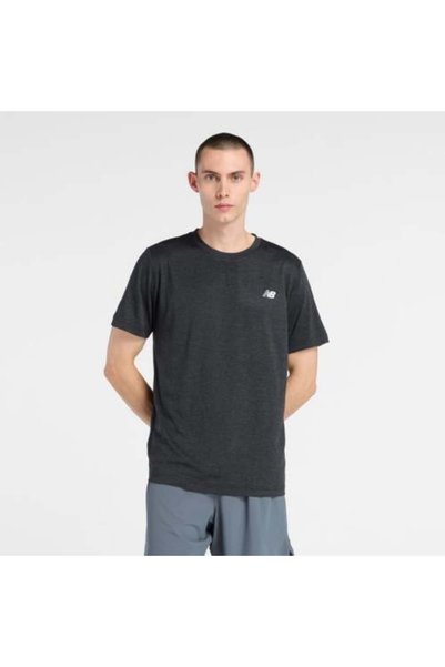 New Balance تي شيرت تدريب رجالي من _ MT61T72UBKH