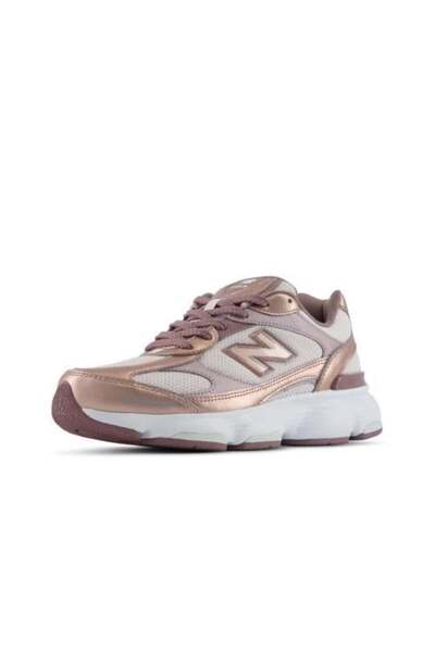 New Balance حذاء نسائي لأسلوب الحياة 603 _ W6038XNB