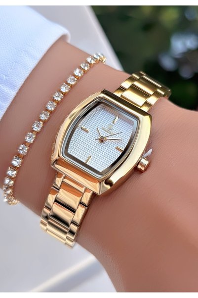 Homies Oval Case-Gold Color Steel Strap Women's Wristwatch -Waterproof- with Bracelet Gift