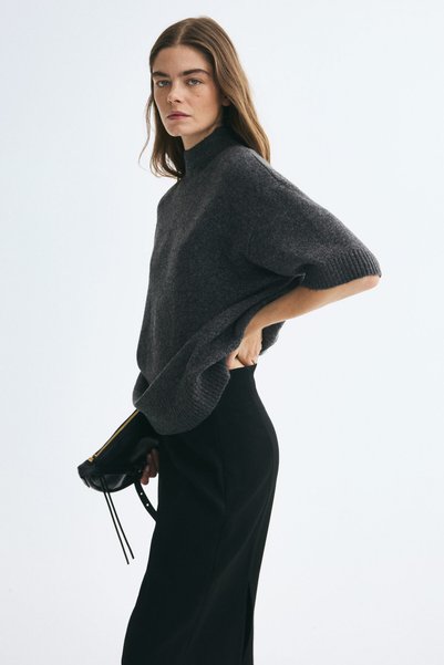 H&M Yarım Balıkçı Yakalı Oversize Kazak