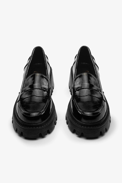 SAYL Black Patent Leather Genuine Leather Thick Sole Women's Loafer Shoes
