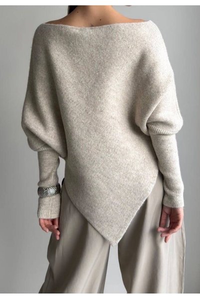 rose tml giyim Asymmetrical Cut Boat Neck Ruffled Stylish Sweater