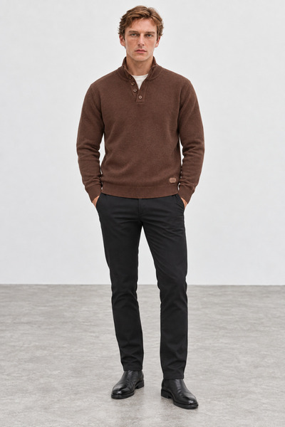 Manche Stand Collar Buttoned Long Sleeve Men's Knit Sweater |   Mew5111432-1