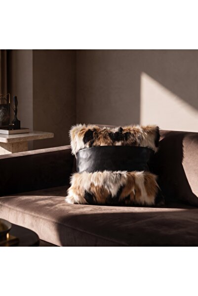 Framgan Noctis Luxury Decorative Throw Pillow with Fur and Faux Leather Detail