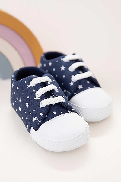 Generic Brand Star Patterned Lace-Up Baby Booties