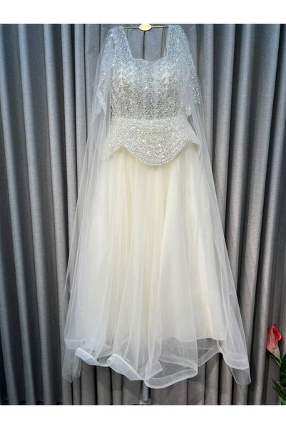 tasmim kian "Royal Crystal Symphony Gown" from