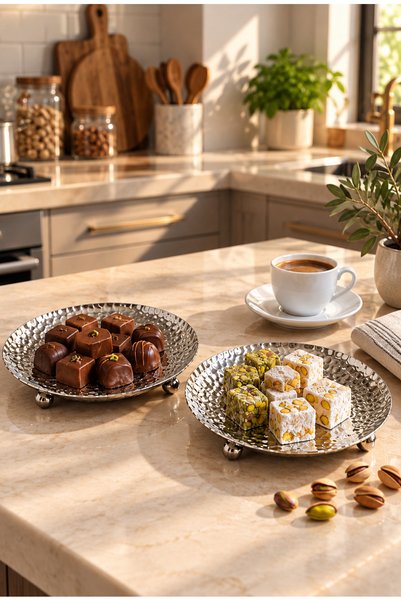 Cornella 2-Piece Metal Presentation Tray with Forged Pattern Silver 14 cm