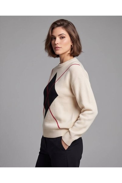 Trend Kapında Women's Diamond Patterned Crew Neck Knitwear Sweater