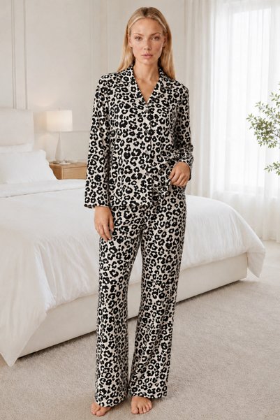 bysocafashion Women's Leopard Patterned Comfortable Fit Pajama Set
