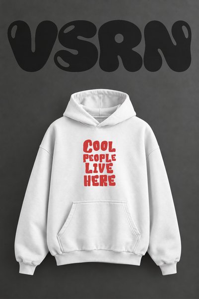 VSRN سويت شيرت أبيض كبير الحجم مطبوع من الأمام بتصميم Cool People