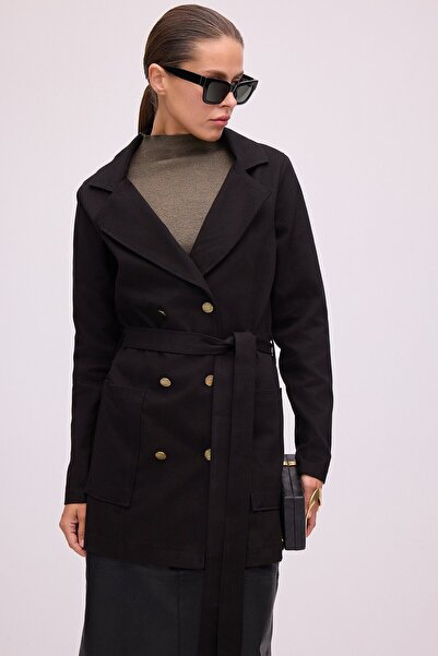 Touché Privé معطف كروفايز ذو ياقة مميزة