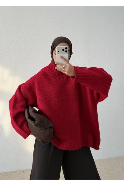 MODA AKSA BOĞAZLI HACİMLİ KAZAK KIRMIZI