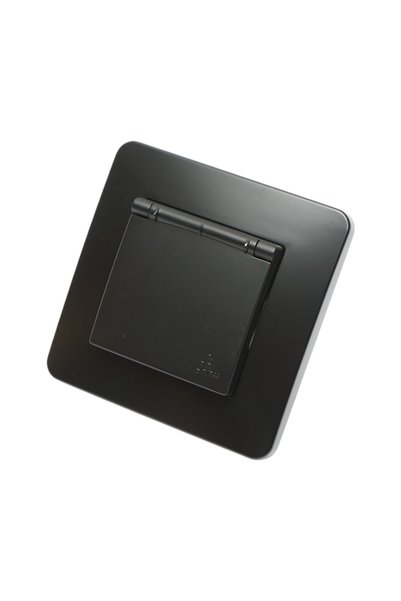 UTB Priza schuko neagra incastrata 220V, 16A, PC cu capac de protectie IP44 8...