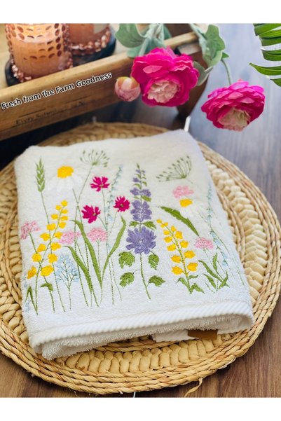 HOME OF BLOSSOM White Floral Botanical Embroidered Towel 50X90Cm