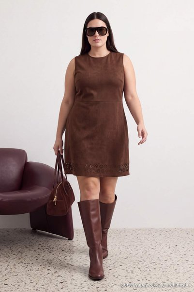 Trendyol Curve Brown Woven Plus Size Dress Tbbaw27Ah00088