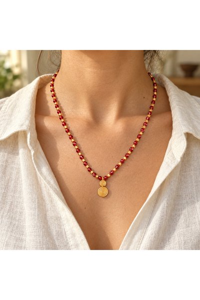Kırmızı Taş Boncuklu Spiral Uçlu El Yapımı Boho Kolye