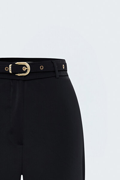 Sateen Pantaloni clasici din satin cu detaliu curea - Negri