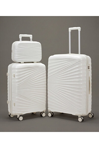 Generic Brand 3-Piece Set Polypropylene Hardshell Luggage Set with Beauty Cas...