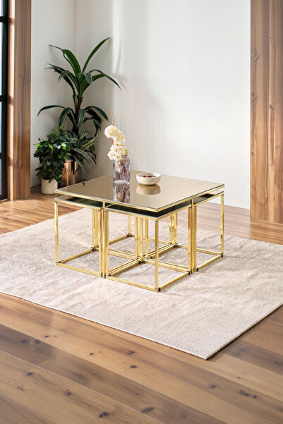 formood Kare Orta Sehpa Seti 5 Parçalı Cam Tablalı Gold Metal Ayaklı Salon Se...