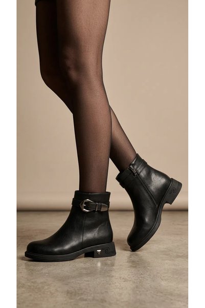 topuksarayı Liva Women's Black Belt Detailed Zippered Boots - Black Leather