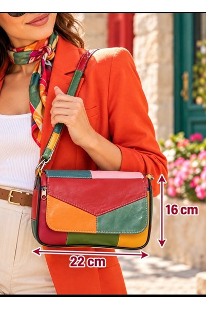 atter Дамска чанта от естествена кожа (22 см x 16 см)