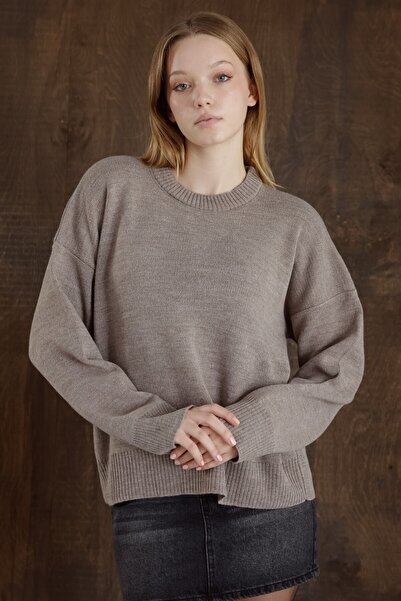MODASPARK Nerzfarbener Oversize-Strickpullover für Damen mit Rundhalsausschnitt