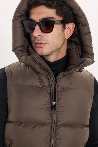 Tudors Men's Standard Fit Regular Cut Zero Sleeve Hooded Brown Padded Puffer ...