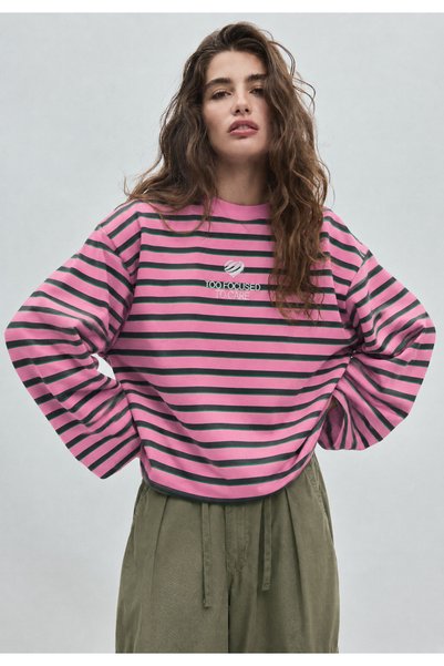 manana fashion Pembe Çizgili Üç İplik Nakış Detay Sweathirt
