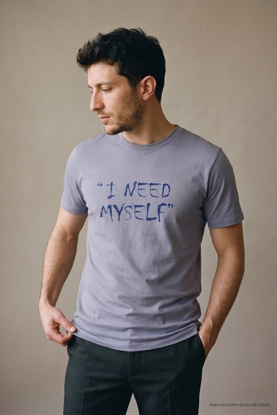 Maccali Ανδρικό μπλουζάκι Lila I Need Myself με στάμπα και λαιμόκοψη ποδηλάτου