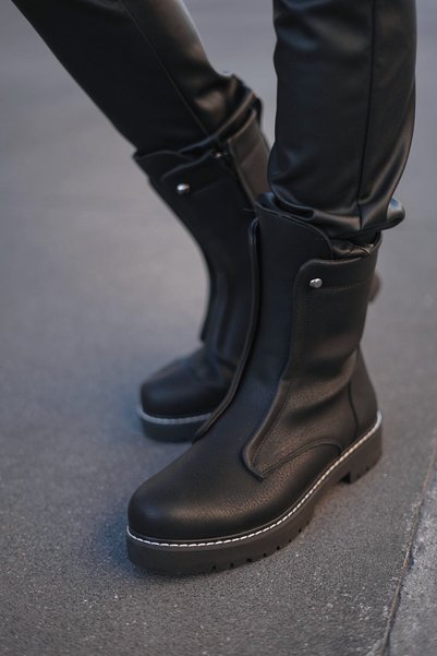 Zerenyus Quebec premium men's boot zippered postal black