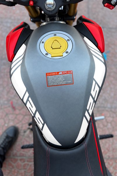 Banxtre Kuba Terra 125 için Depo Kordon Depo Sticker Seti (Sağ ve sol ))