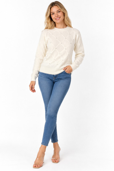 EtkiModa Bluză de damă din tricot cu detalii de pene în față