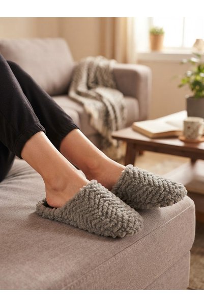 GEZER Women's Winter Flexible Comfortable Sole Home Garden Gondola Slippers