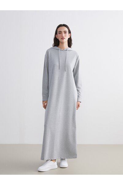 LC Waikiki Nevavm with a Difference of Opinion, Lcw Modest Gray 2 Thread Plai...