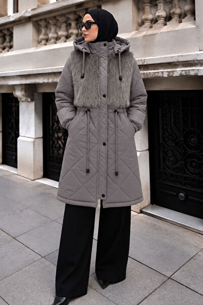 Tesettür Dünyası Nova Coat with Fur Detail on the Front Tsd260341 Gray