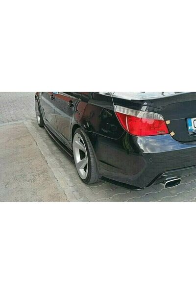 BMW Extensii colțuri bară spate E60 E61 negru lucios