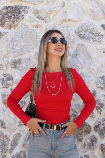 bytugcekaya Red Gathered Boat Neck Top