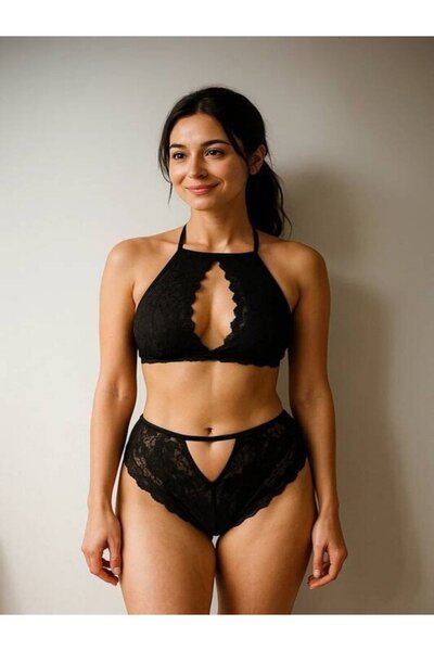 Kadın Siyah Halter Yaka Göğüs Dekolteli Dantel Bralet Takım