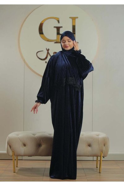ghina hijab شرشف صلاة غنى حجاب مخمل منقط - كحلي