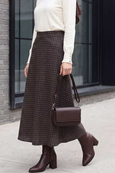 HİJABAYA High Waist Bell-Cut Flowy Unlined Woven Midi Hijab Skirt - Dark Brown
