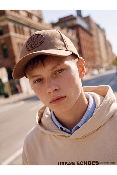 LC Waikiki Nevavm Farkıyla Lcw Accessories Brown Embroidered Boy's Cap Hat