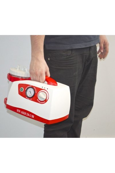 New21 Portable Electric Suction Device with Italian Battery, for Body, Mouth, Nose, and Trachea for Adults and Children - New Askir 230 / 12V