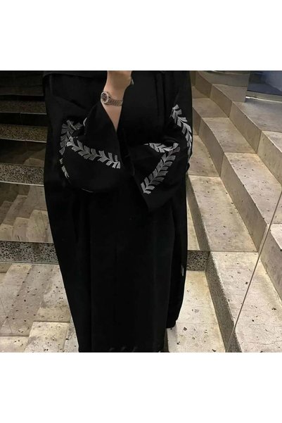 LUMINARY عباية نوره