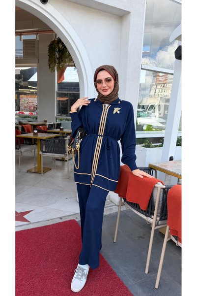 Generic Brand knitted set